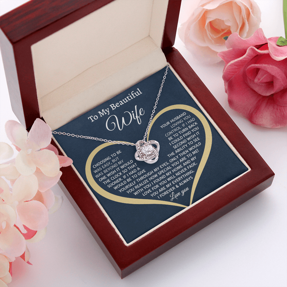 To My Beautiful Wife, Love Knot Necklace