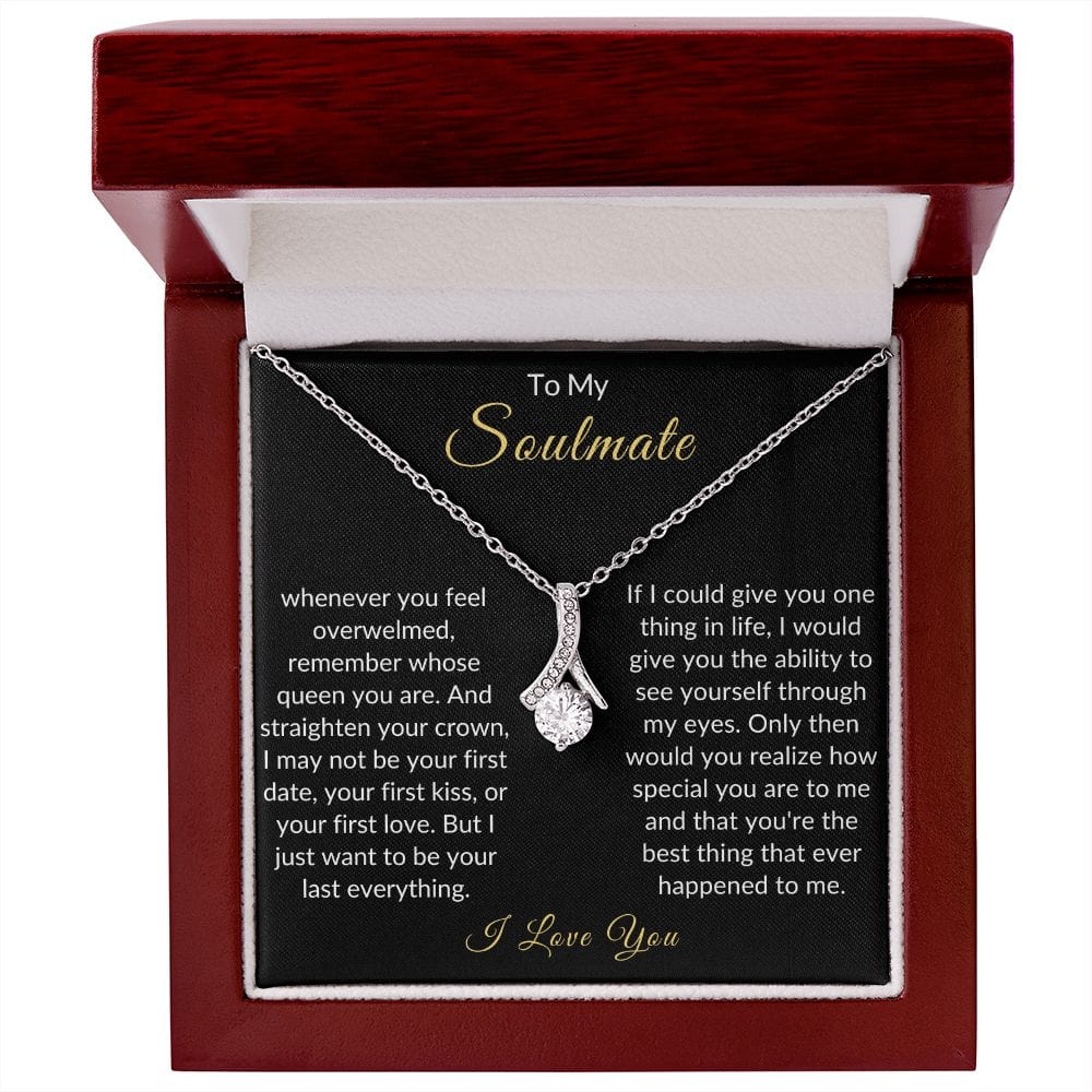 Remember Whose Queen You Are, Alluring Beauty Necklace