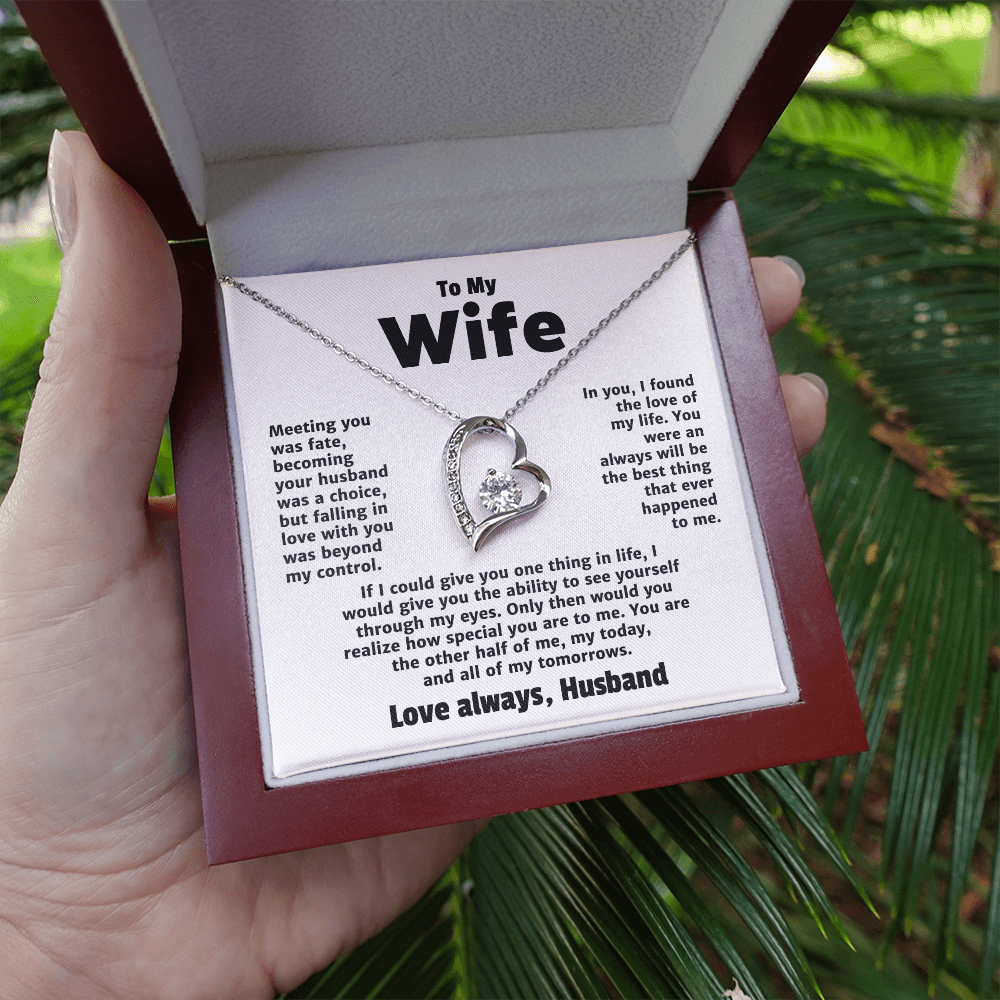 Meeting You Was Fate, Forever Love Necklace