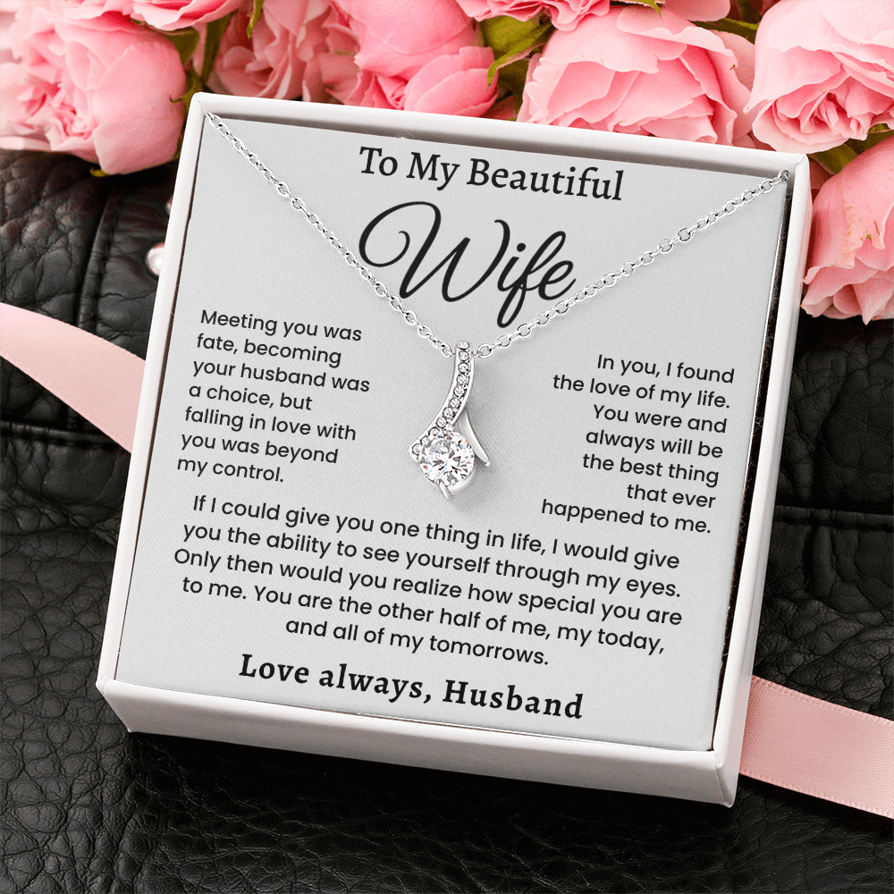 Meeting You Was Fate, Alluring Beauty Necklace