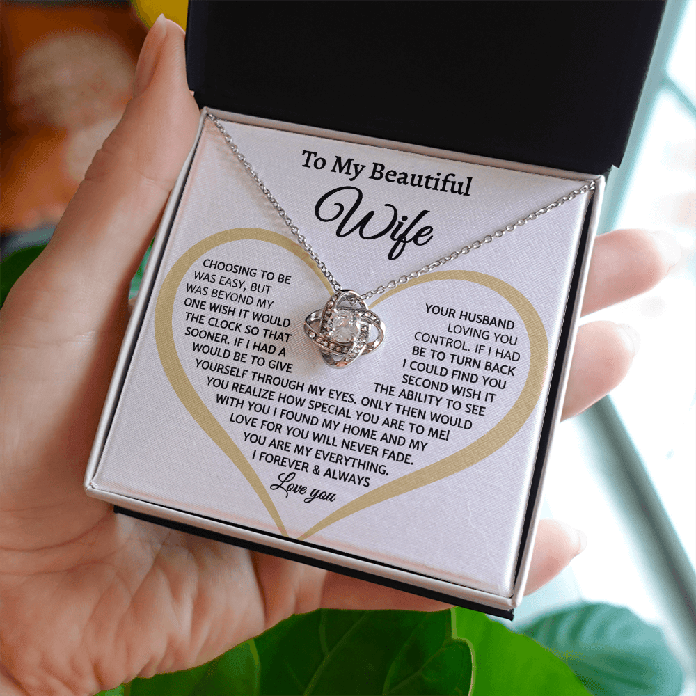 To My Beautiful Wife, Love Knot Necklace