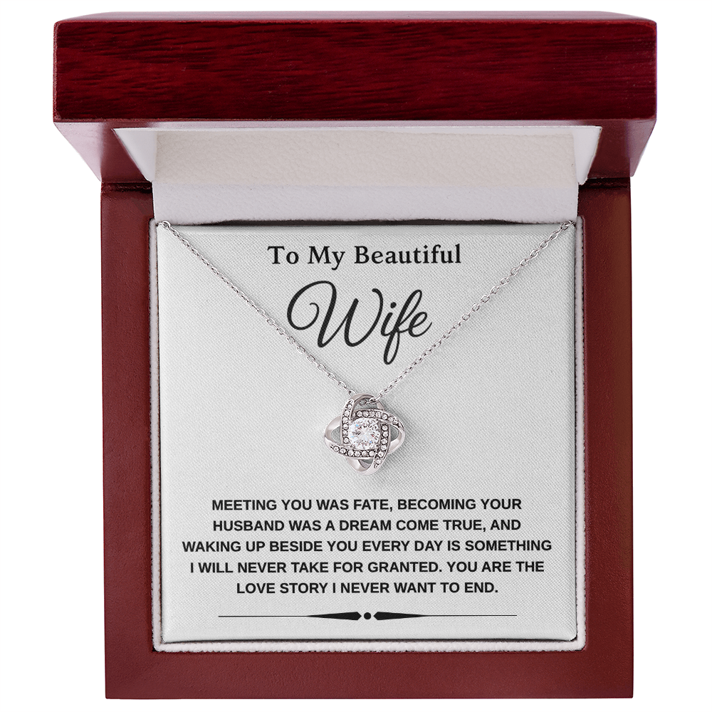 [Almost Sold Out] Love Knot Necklace