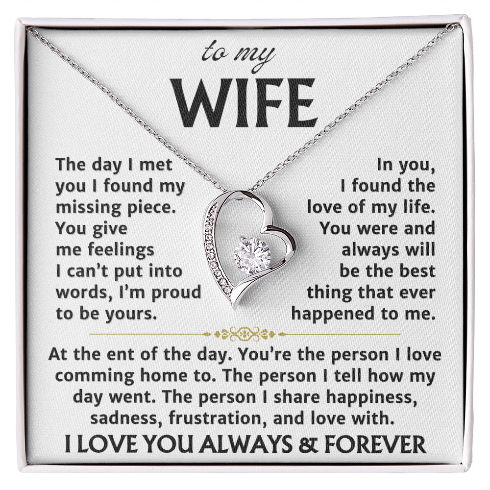 In You I Found My Love, Forever Love Necklace