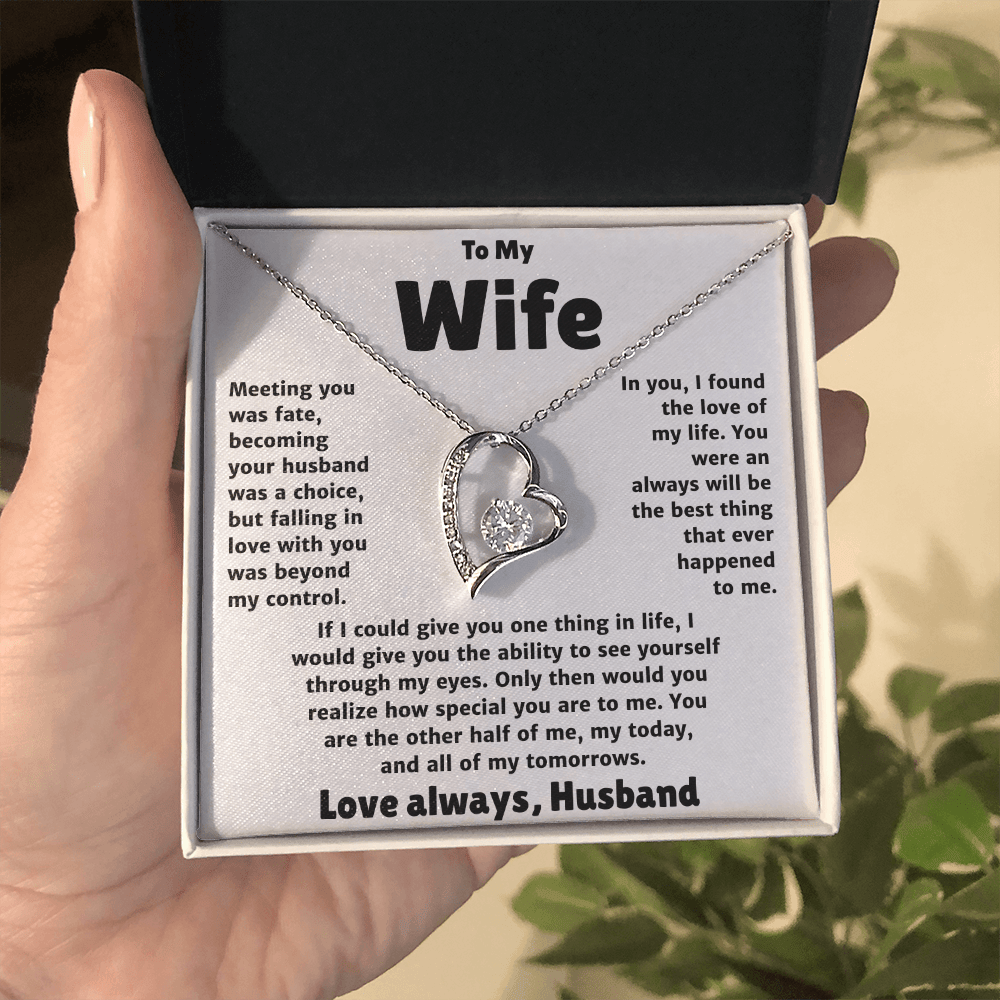 Meeting You Was Fate, Forever Love Necklace
